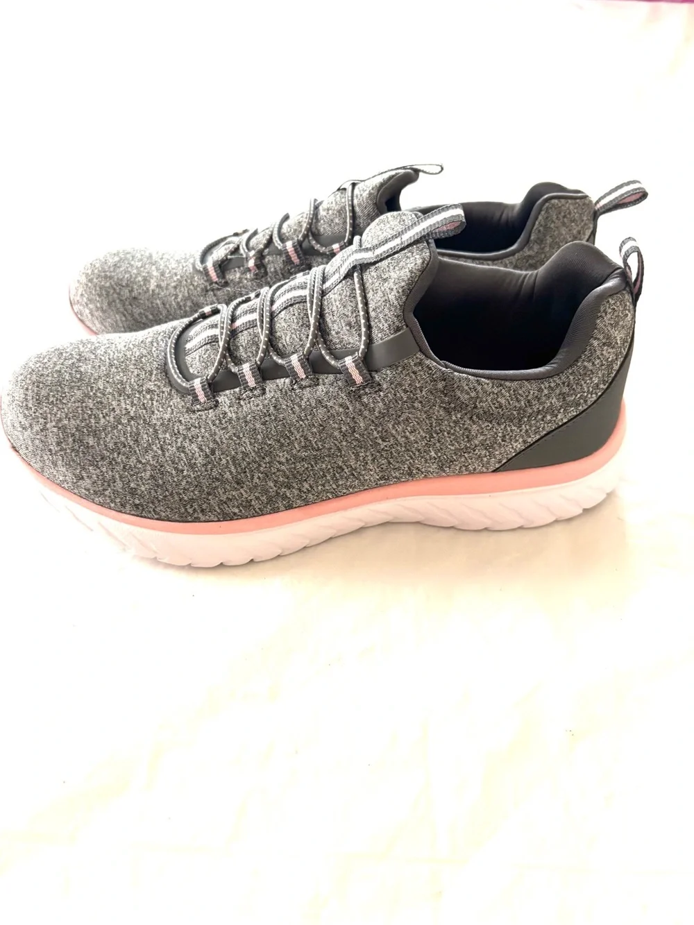 NWOT Athletic Works Gray Bungee Slip on Sneakers with Pink Accents SZ 7.5